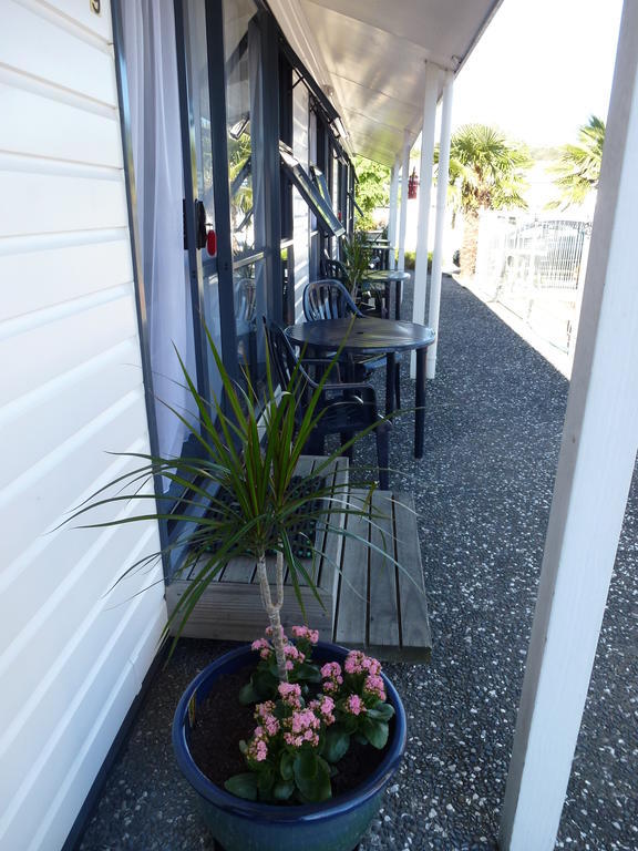 Mana-Nui Motel Whitianga Kamer foto