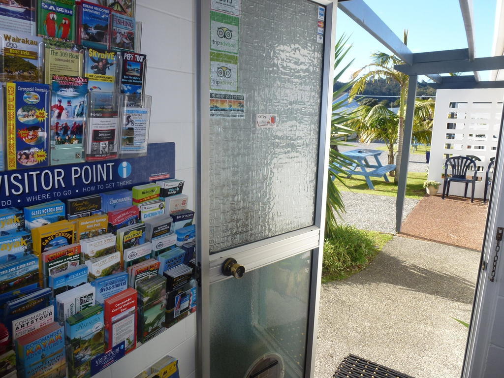 Mana-Nui Motel Whitianga Buitenkant foto